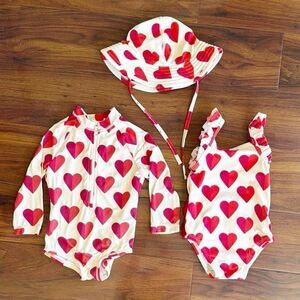 Hannah Andersson Bundle of Sweet Hearts Rashguard Swimsuit and Sun Hat